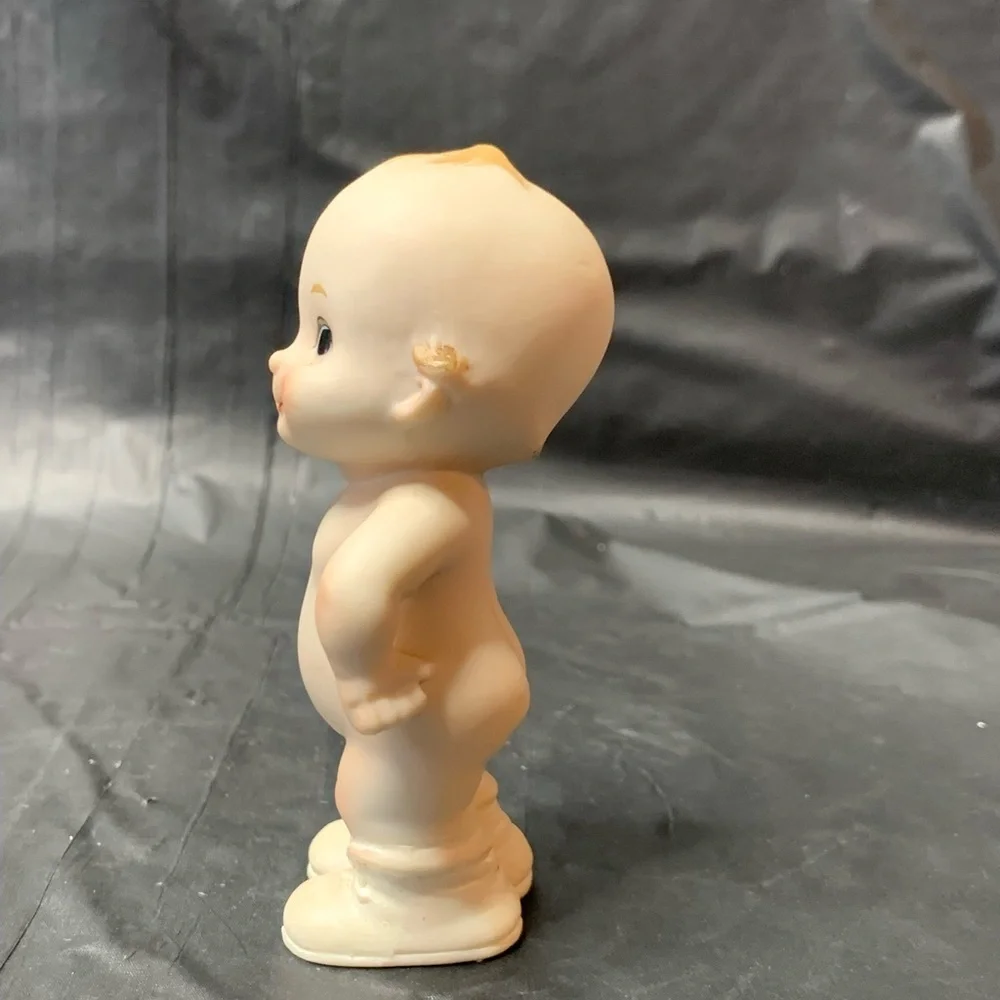 Kewpie Porcelain Baby Beige Chubby Belly and Shoes Vintage Collectable Big Eyes